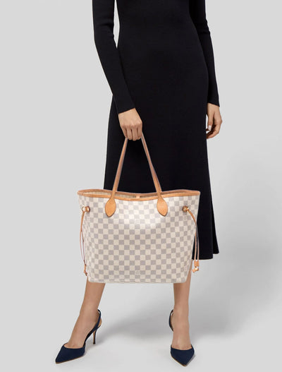 $2240 Louis Vuitton Damier Azur Neverfull w/Pouch MM 10021110