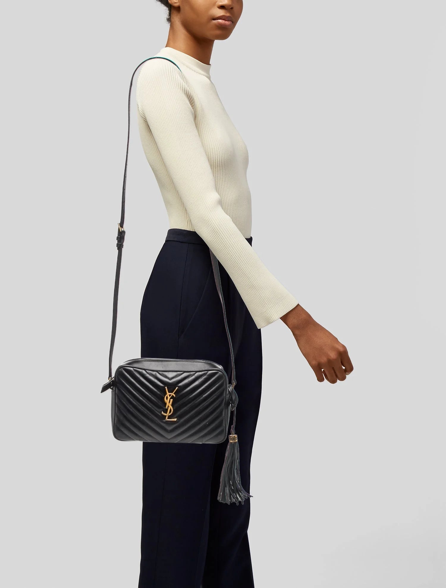 $1710 Saint Laurent Chevron Lou Camera Medium