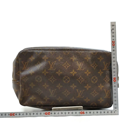 $600 1984 Louis Vuitton Cosmetic Pouch Trousse Toilette 28 844