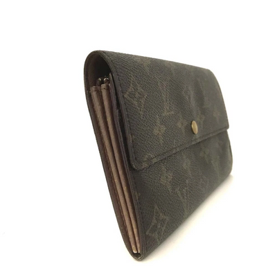 $720 1995 Louis Vuitton Monogram Sarah Wallet CA0975