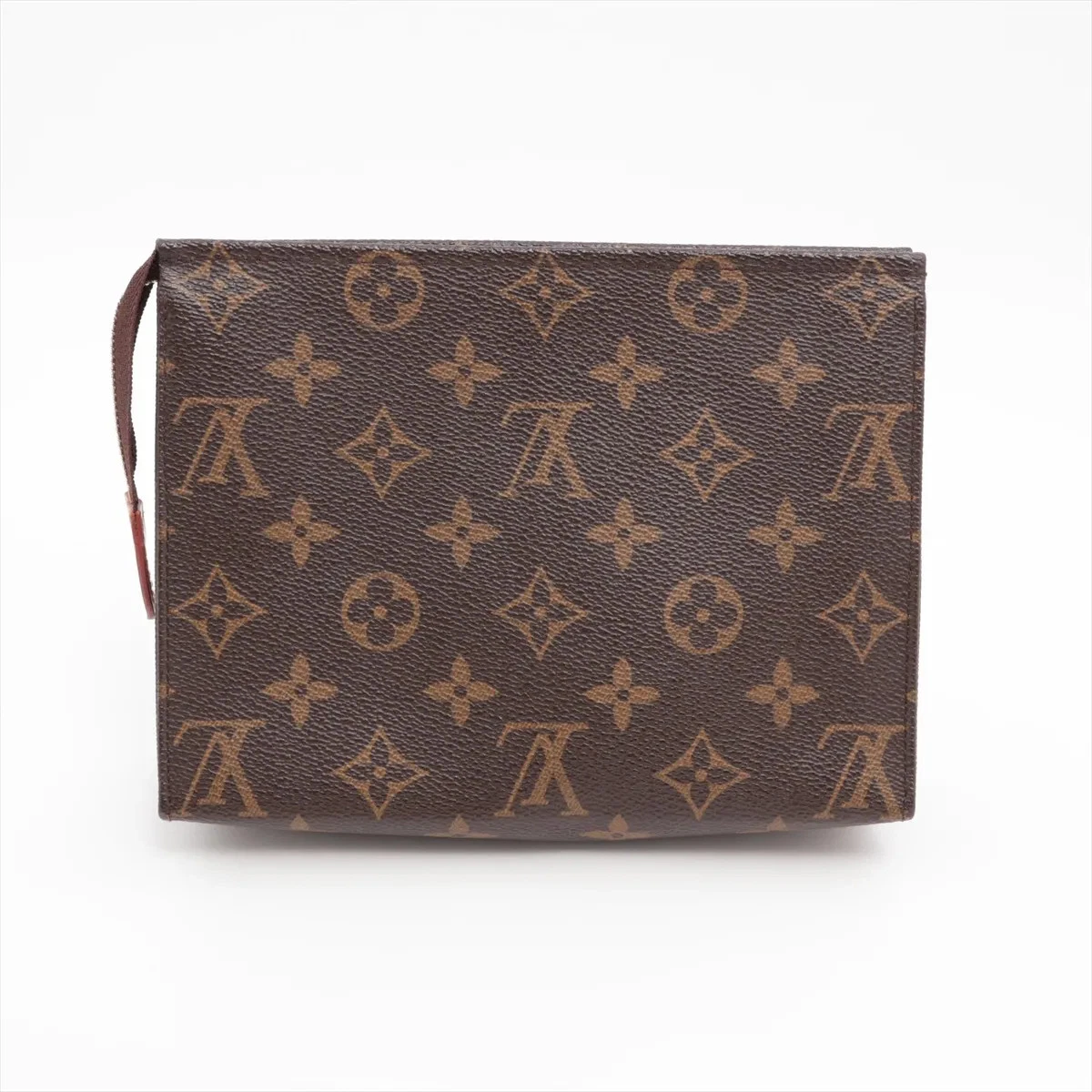 $540 Louis Vuitton Monogram Toiletry Pouch 19