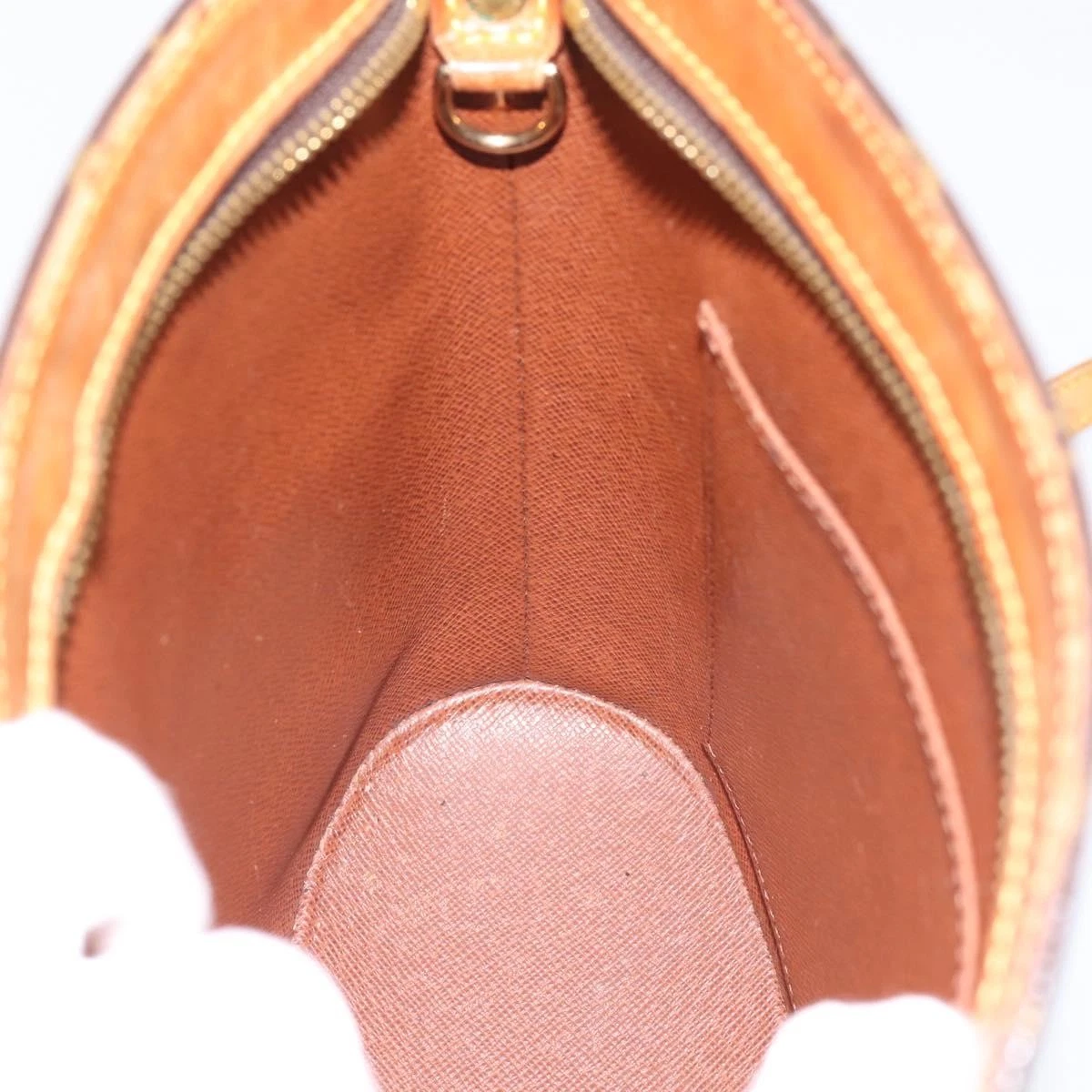 $1,150 1999 Louis Vuitton Monogram Drouot Shoulder Bag VI0939