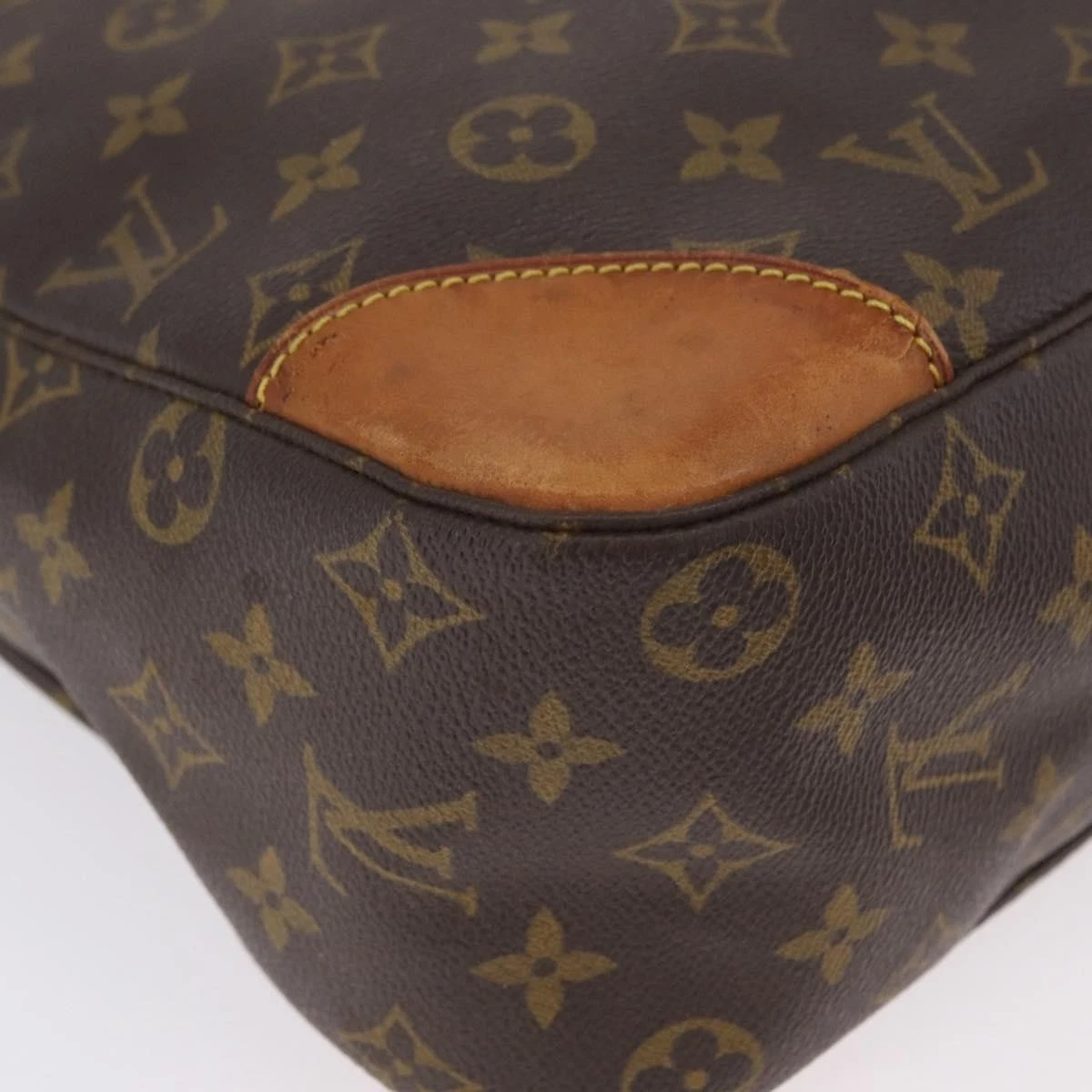 $1450 1992 LOUIS VUITTON Monogram Boulogne 35 Shoulder Bag  8912