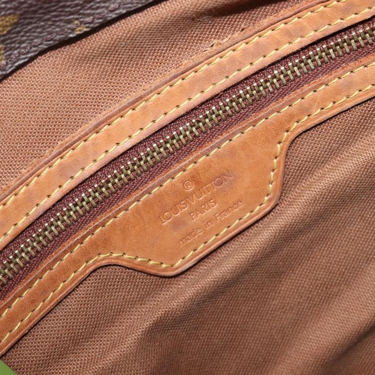 $1,070 2001 Louis Vuitton Monogram Cabas Piano Tote Bag VI1001