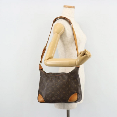 $1,040 2001 Louis Vuitton Monogram Boulogne 30 Shoulder Bag AS0041