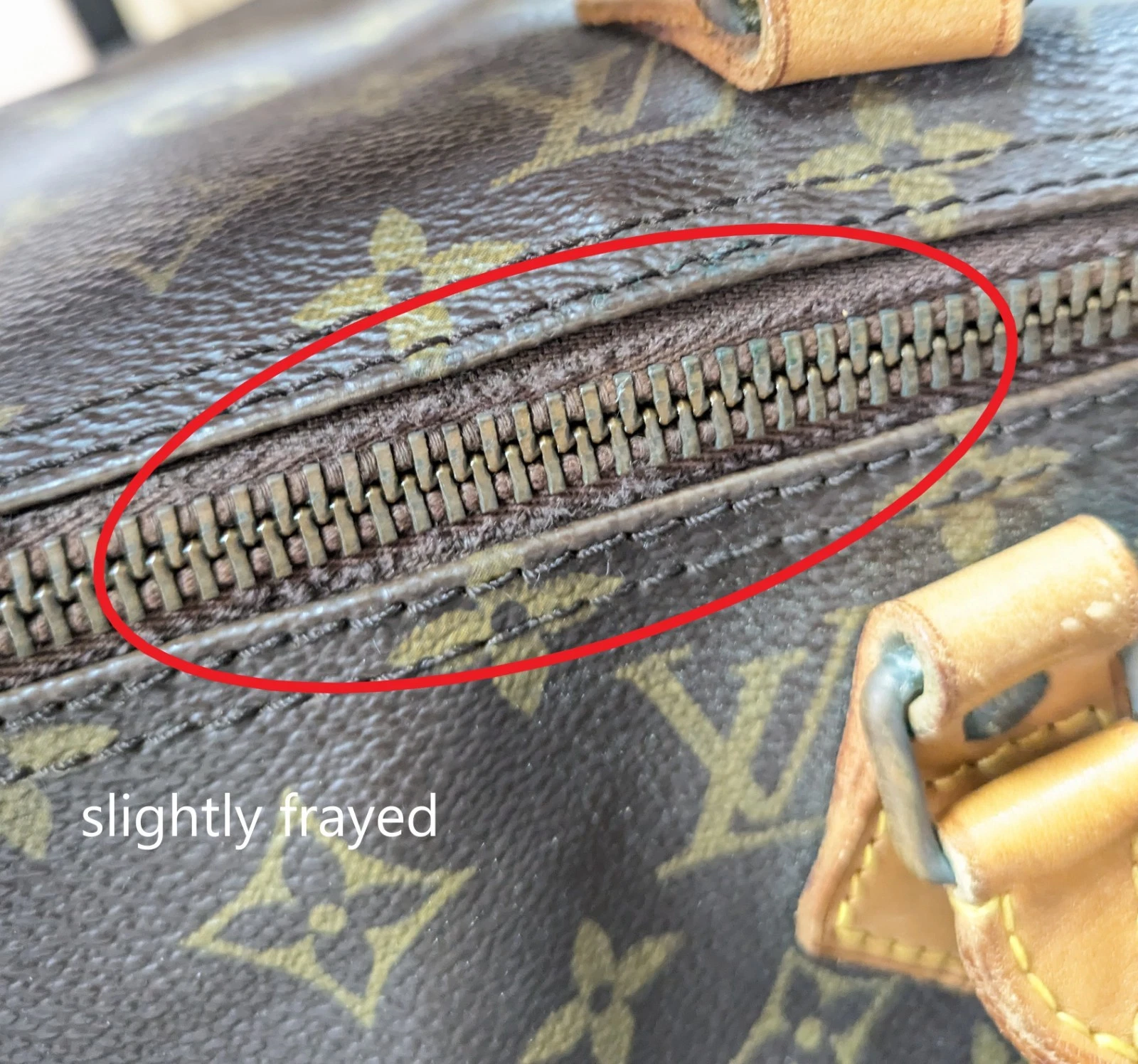 $1,550 1997 Louis Vuitton Monogram Speedy 40 SP0977
