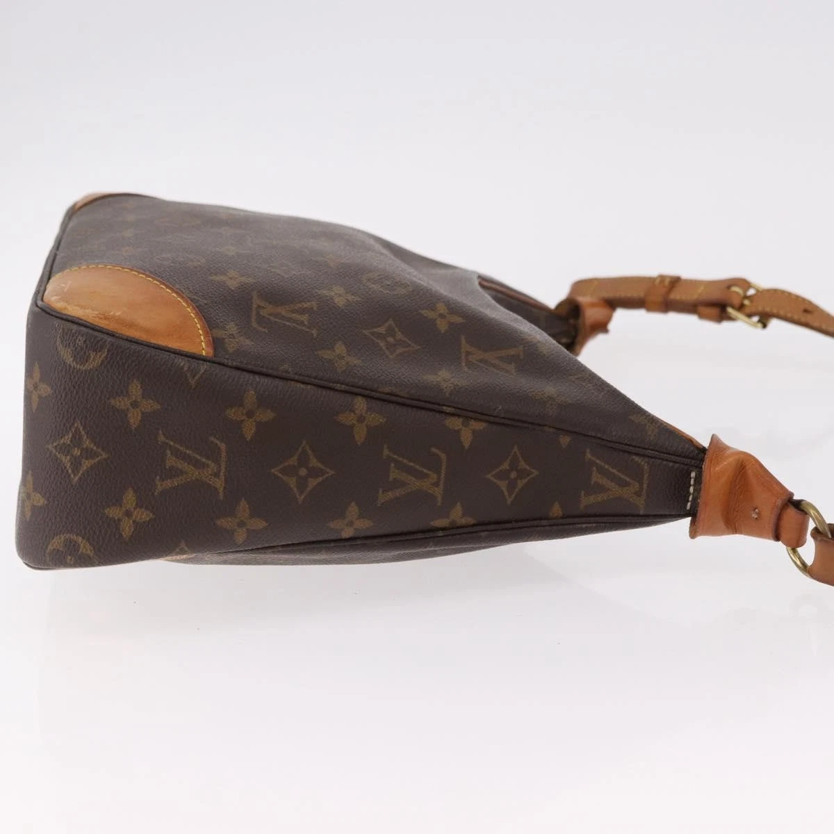 $1090 1997 LOUIS VUITTON Monogram Boulogne 30 Shoulder Bag AS1927