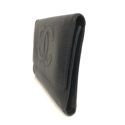 $925 CHANEL CC Logo Grained Calfskin Trifold Wallet Black 6117536