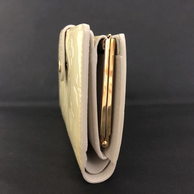 $935 2005 Louis Vuitton Monogram Vernis French Purse Wallet Beige MI0045