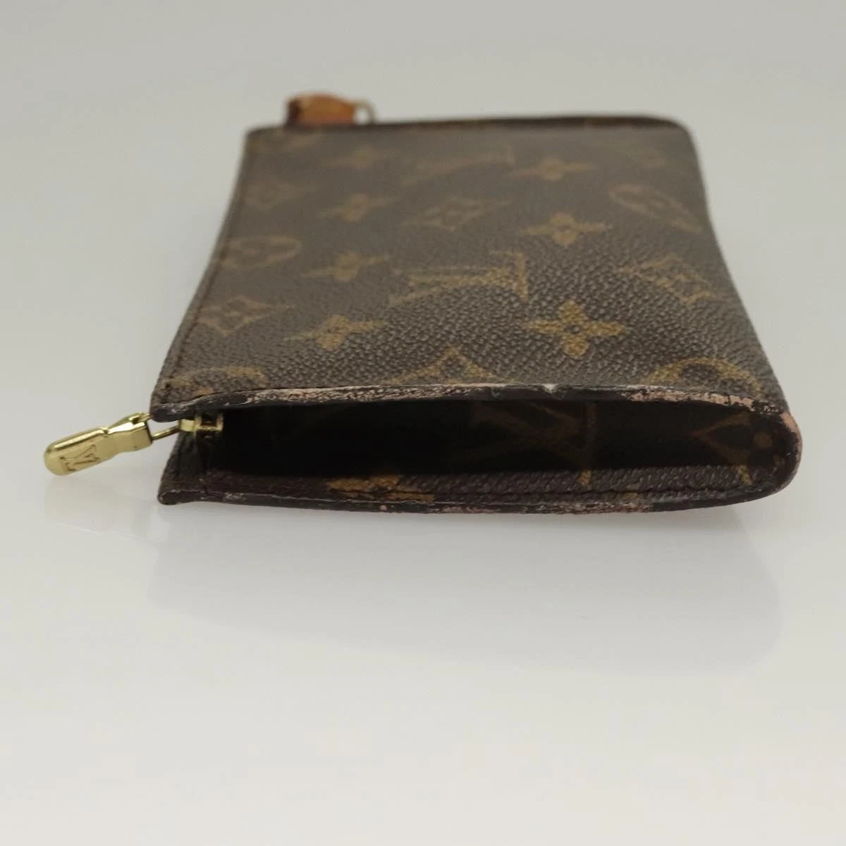 $490 1998 Louis Vuitton Monogram Bucket 23 Pouch AR0938