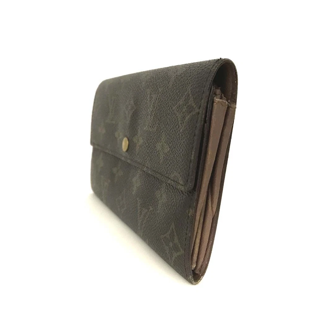 $720 1995 Louis Vuitton Monogram Sarah Wallet CA0975
