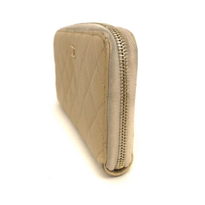$925 2011 CHANEL CC Quilted Grained Calf Skin Zippy Long Wallet 15394087