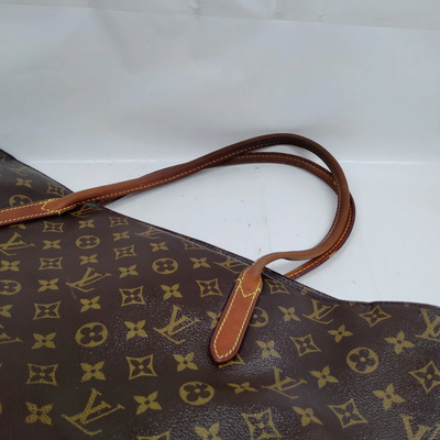 $1410 2012 Louis Vuitton Monogram Raspail MM AH2102