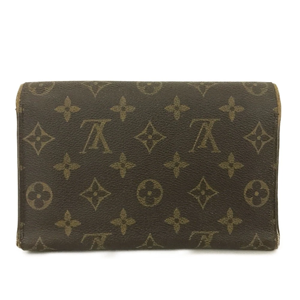 $635 2002 Louis Vuitton Monogram Canvas Pochette Passport Organizer Brown CA0032