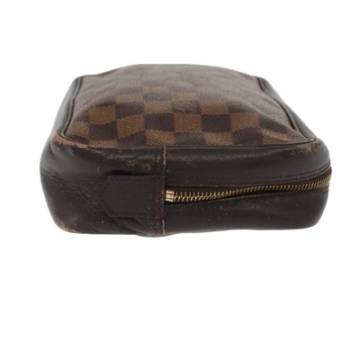 $1130 1998 LOUIS VUITTON Damier Ebene Toiletry Bag 25 CA0968