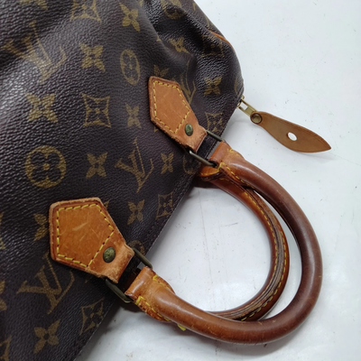 $1490 1990 Louis Vuitton Monogram Speedy 25 MI1920