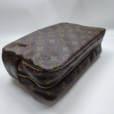Louis Vuitton Cosmetic Pouch TrousseToilette 28 Brown Monogram 881TH
