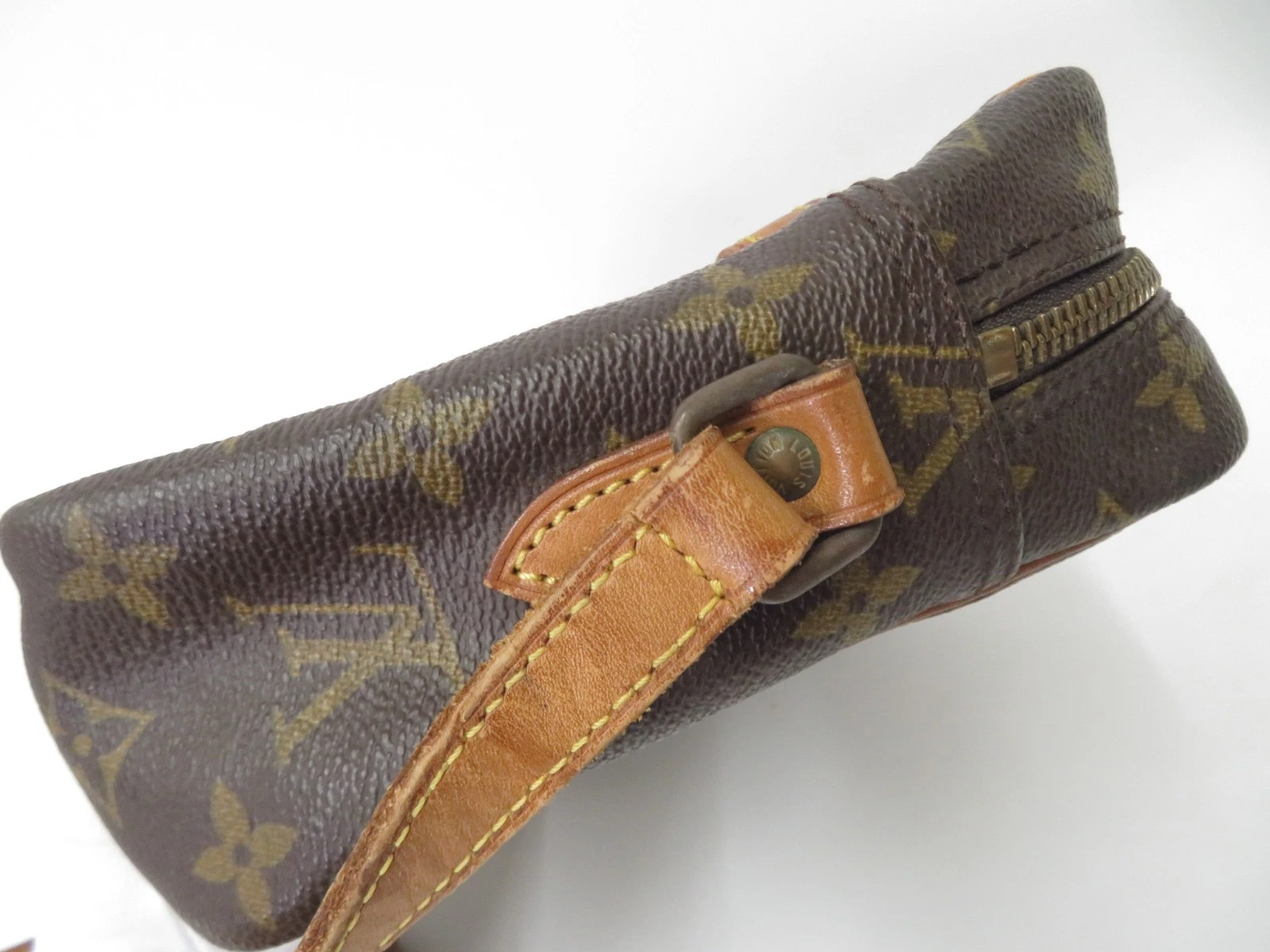 $1,450 2001 Louis Vuitton Monogram Trocadero 27 TH0011