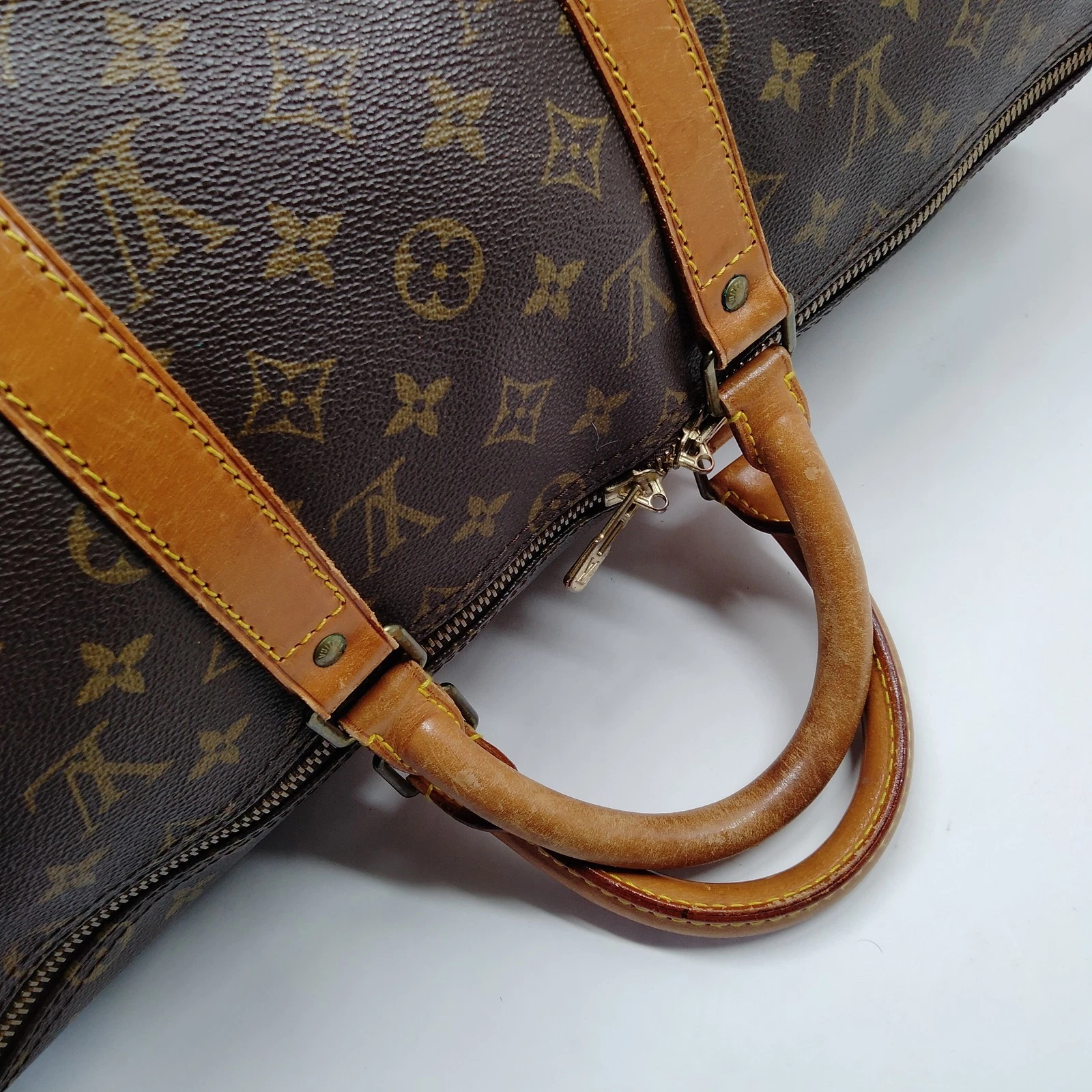$1440 1988 Louis Vuitton Monogram Keepall 50 VI882