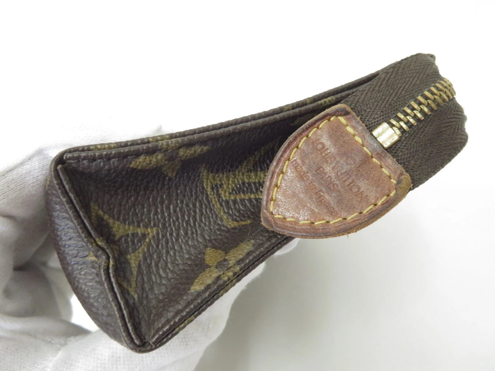 Louis Vuitton  Monogram Poche Toilette 15 Cosmetic Pouch