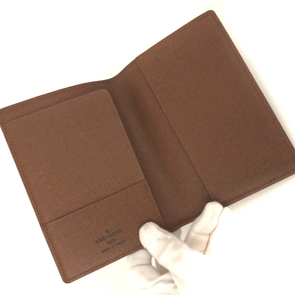 $400 Louis Vuitton Monogram Couverture Passeport Case Brown MI1918
