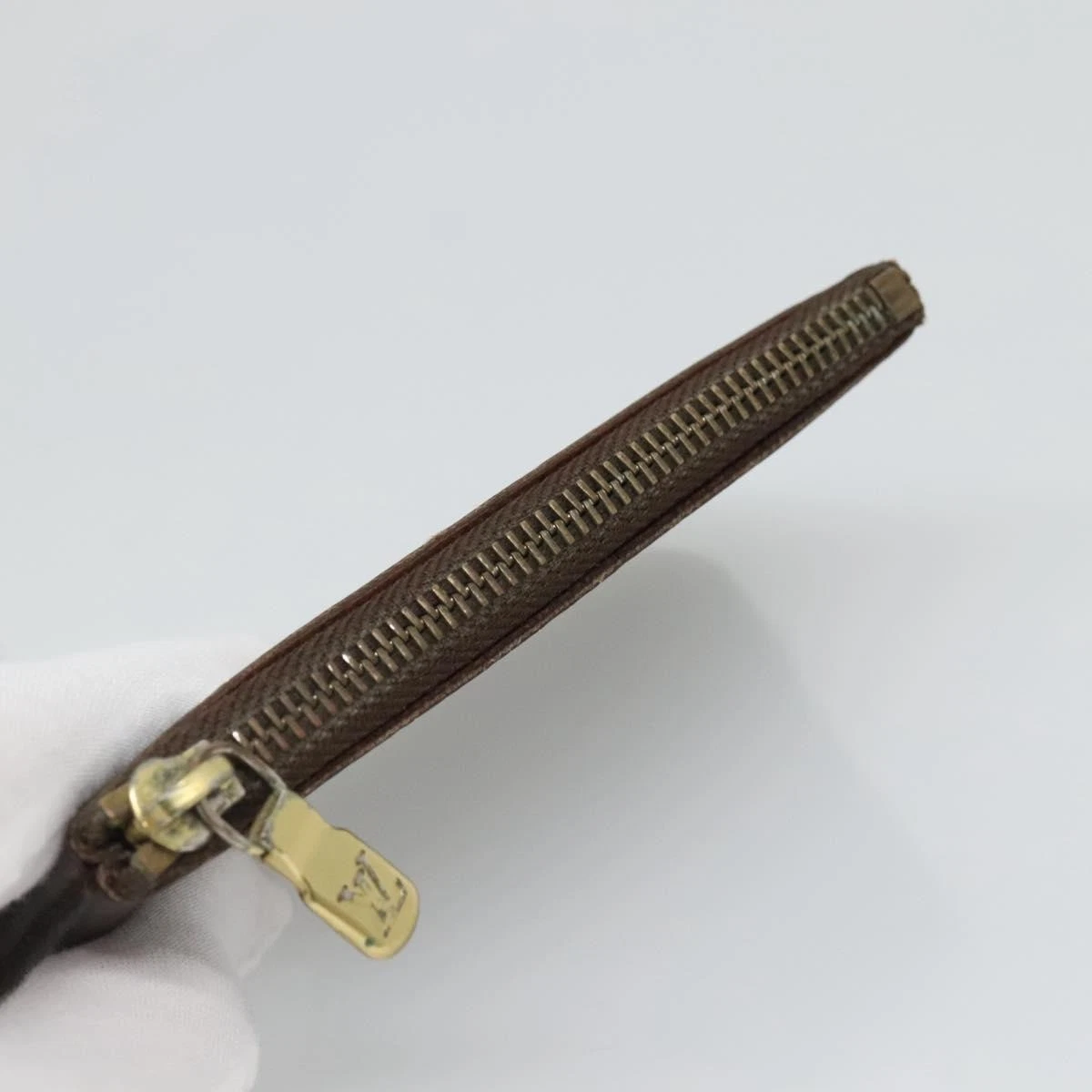 $355 LOUIS VUITTON Monogram Key Pouch Spain