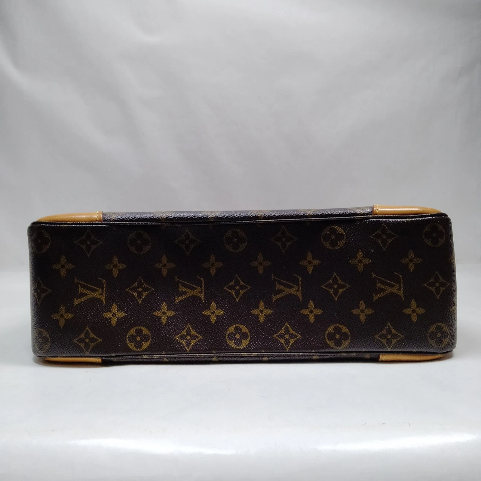 $1,450 1995 Louis Vuitton Monogram Boulogne 35 Shoulder Bag AS1905