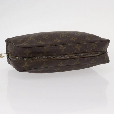 $600 1985 LOUIS VUITTON Monogram Trousse Toilette 23 Clutch Bag 853