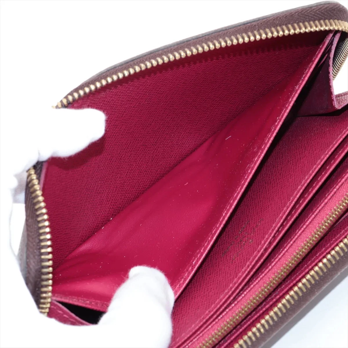 $915 LM0280 2020 Louis Vuitton Monogram Zippy Wallet Fuchsia