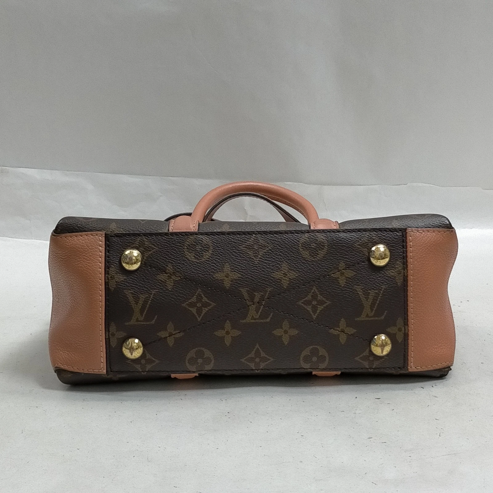 $2560 2019 Louis Vuitton Soufflot BB Monogram Peach Shoulder Bag Cloth CA4129