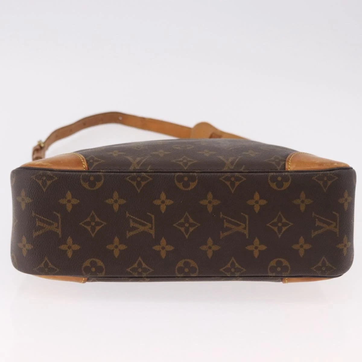 $1090 1997 LOUIS VUITTON Monogram Boulogne 30 Shoulder Bag AS1927