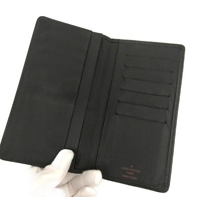 $690 Louis Vuitton Epi Leather Porte Yen Cartes Credit Bifold Long Wallet CA0065