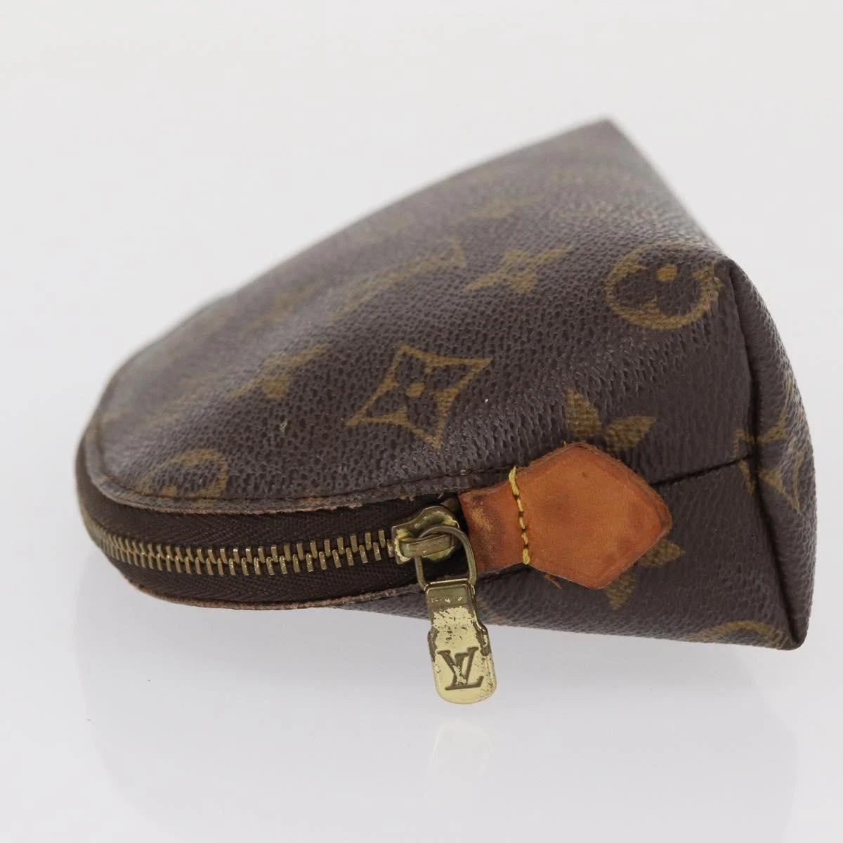 $625 2001 LOUIS VUITTON Monogram Cosmetic Pouch CA0091