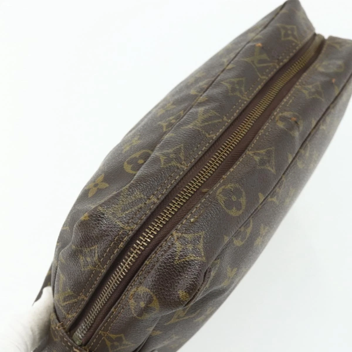 $600 1983 LOUIS VUITTON Monogram Trousse Toilette 28 Clutch Bag 831