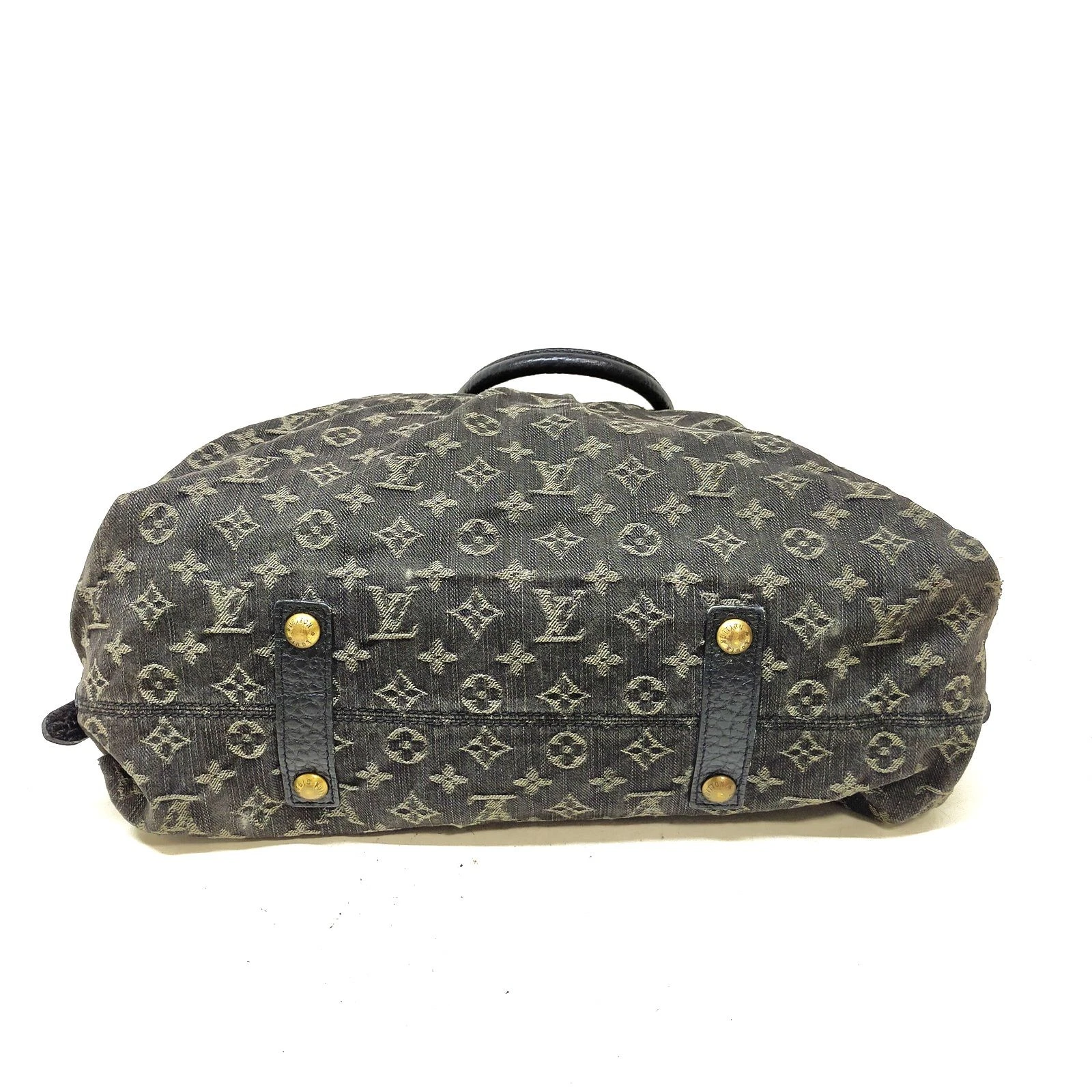 $1965 2007-2009  Louis Vuitton Denim Neo Cabby MM Black