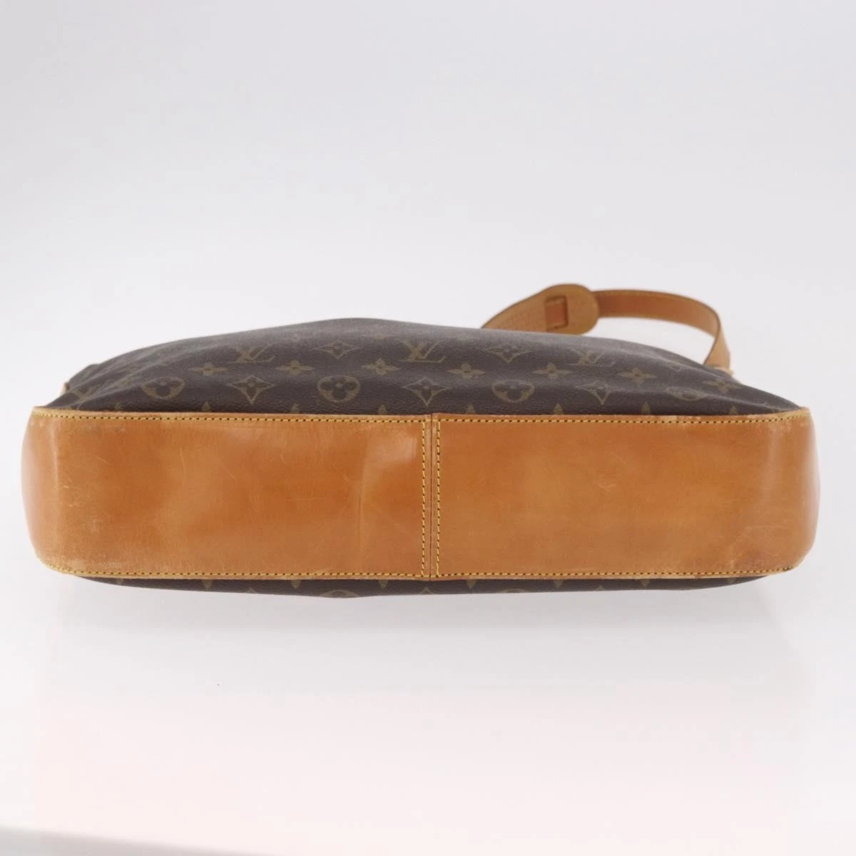 $1,450 1998 Louis Vuitton Monogram Vagabond Shoulder Bag VI0998