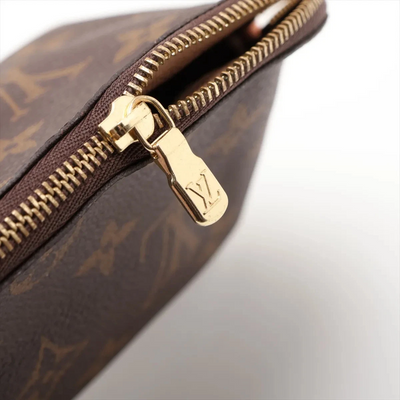 $620 RFID Louis Vuitton Monogram Cosmetic Pouch