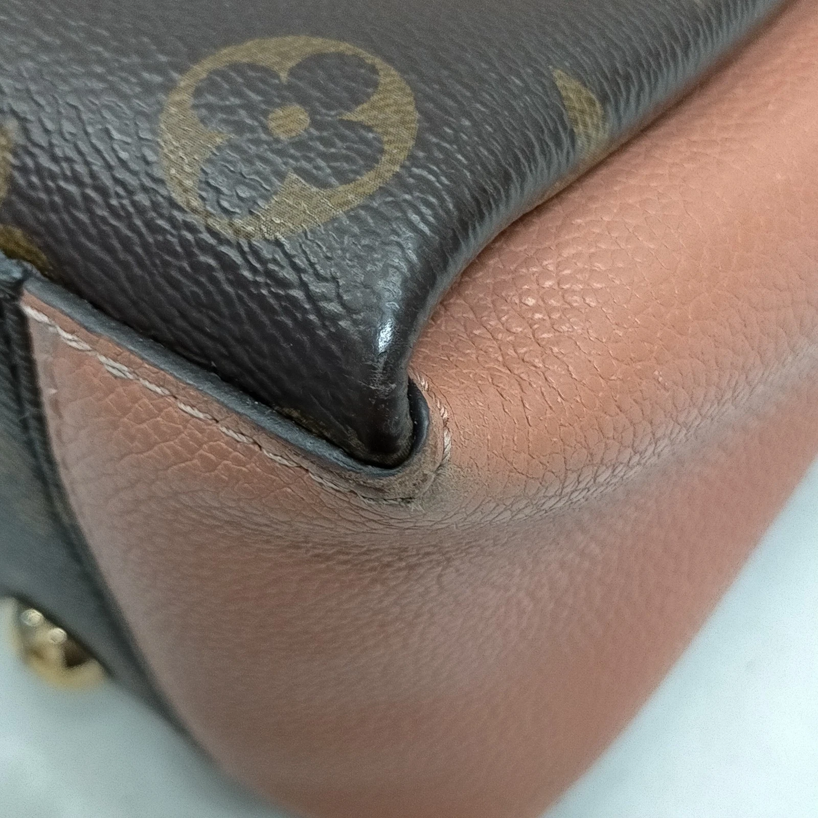 $2560 2019 Louis Vuitton Soufflot BB Monogram Peach Shoulder Bag Cloth CA4129