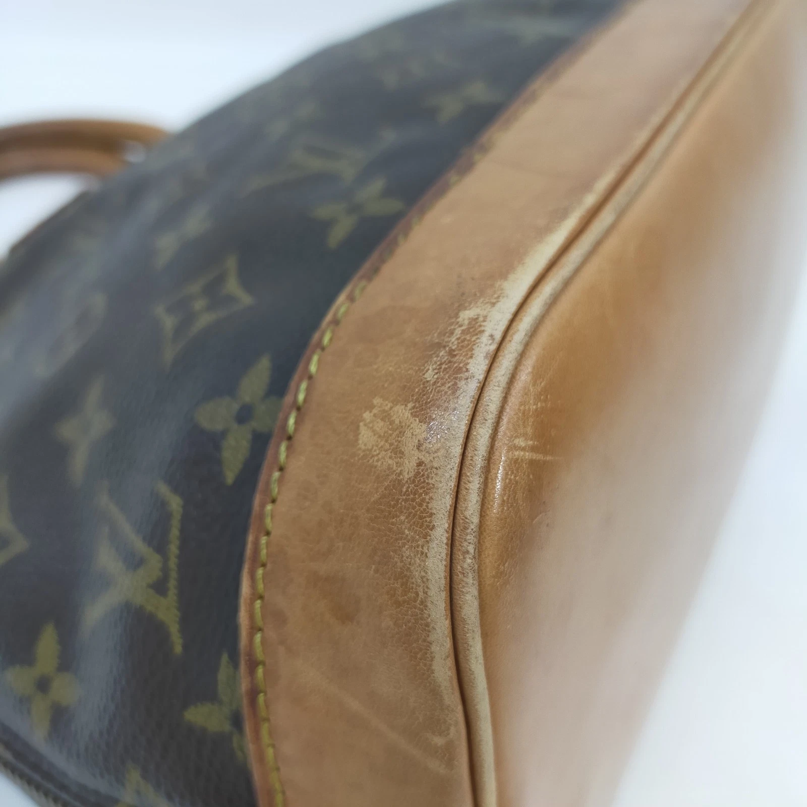 Louis Vuitton Alma Handbag Brown Monogram VI0974