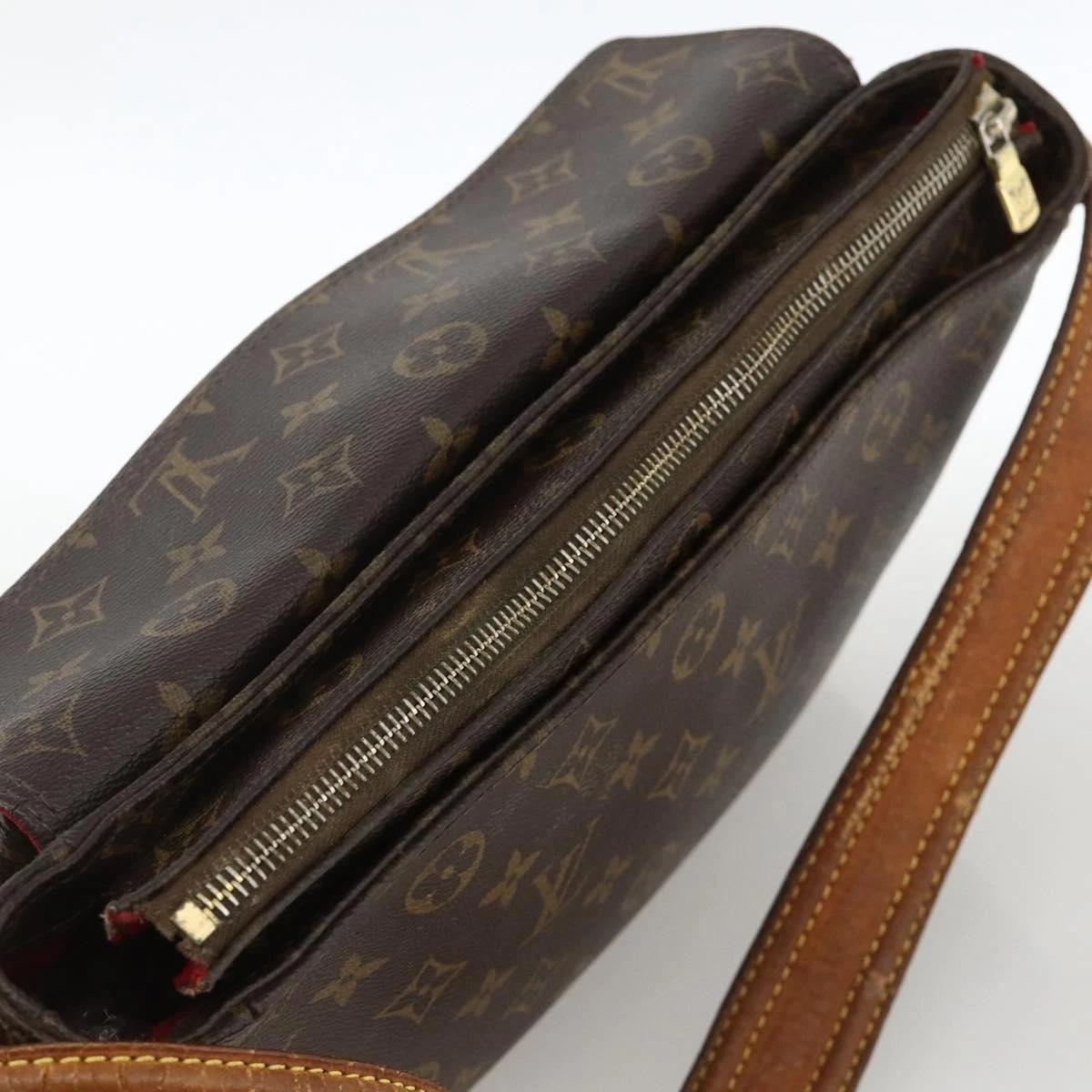 LOUIS VUITTON Monogram Viva Cite GM Shoulder Bag