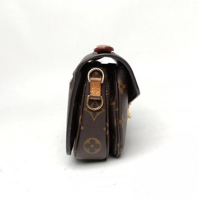 $3350 RFID Louis Vuitton Monogram Pochette Metis East West
