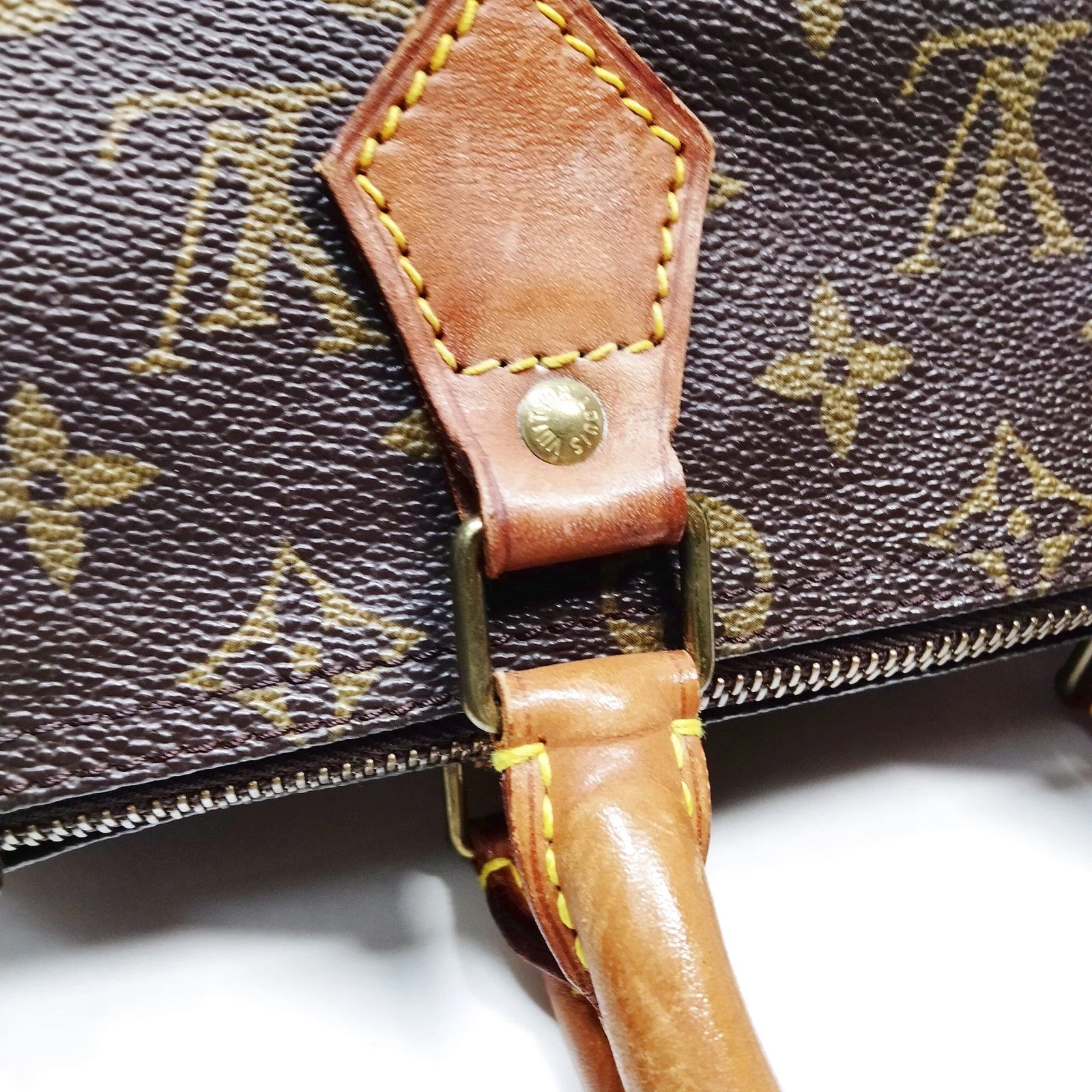Louis Vuitton Speedy 25 Handbag Brown Monogram MI872