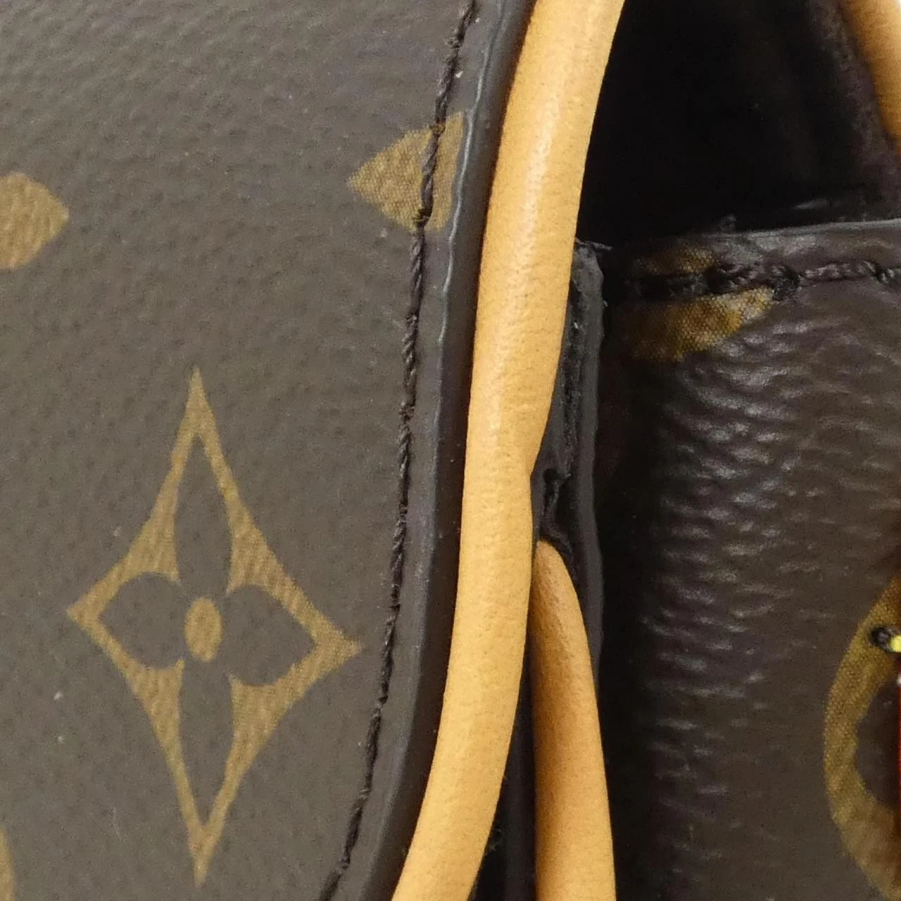 $1680 RFID Louis Vuitton Monogram Pochette Camille Crossbody 10019981