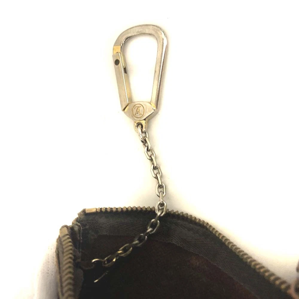 $345 1991 Louis Vuitton Monogram Key Pouch  ET1901