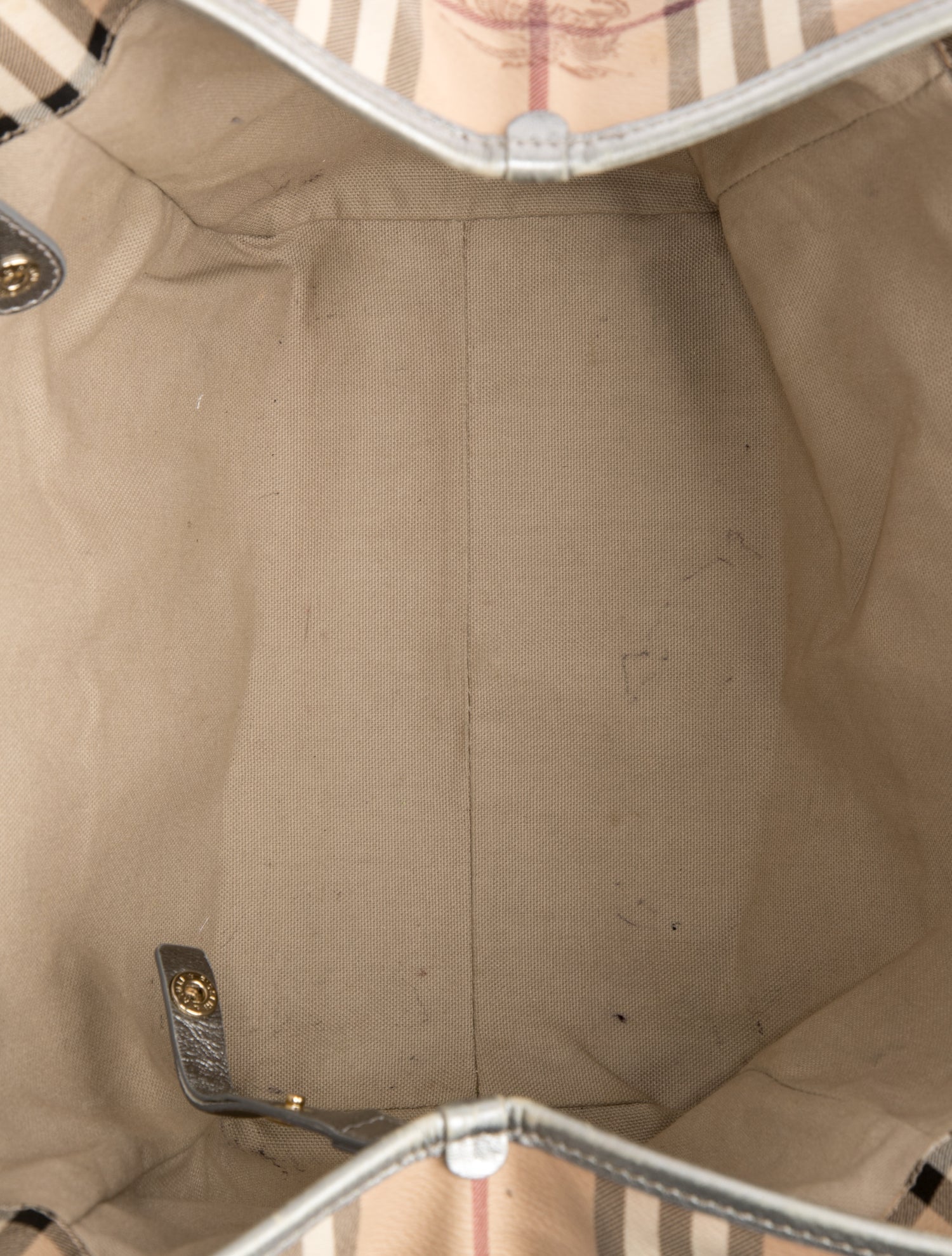 $895 Burberry Haymarket Check Small Canterbury Tote Silver