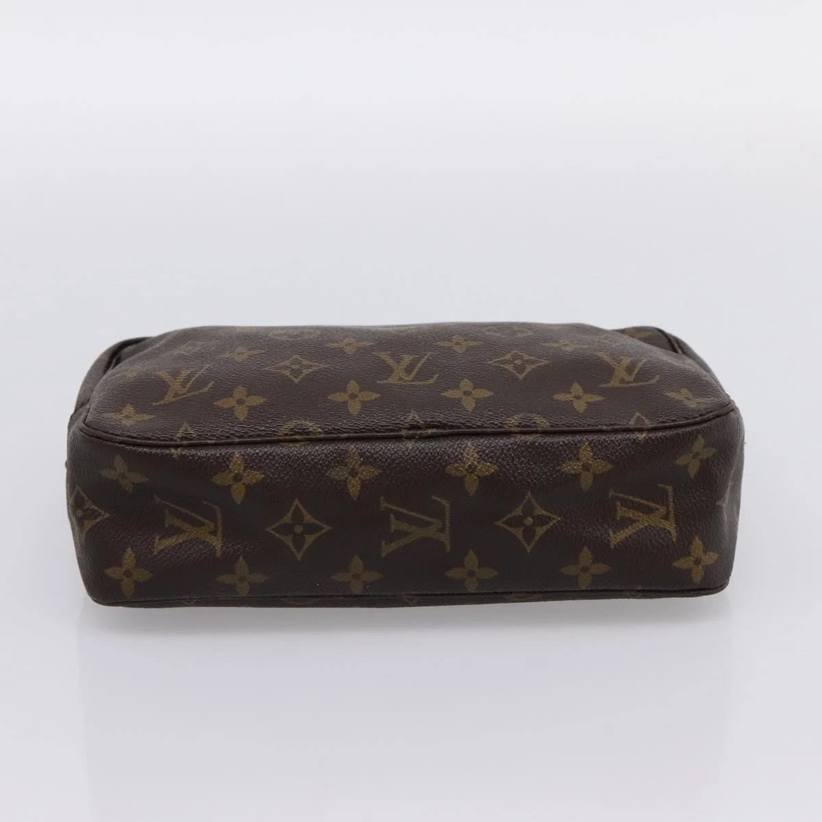 $600 1987 LOUIS VUITTON Monogram Trousse Toilette 23 874TH