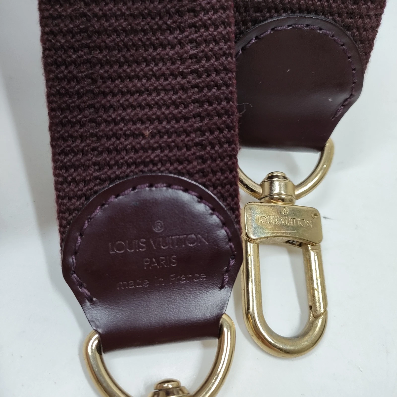 $600 Louis Vuitton LV Shoulder Strap Bordeaux Fabric 10019557