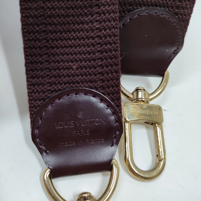 $600 Louis Vuitton LV Shoulder Strap Bordeaux Fabric 10019557