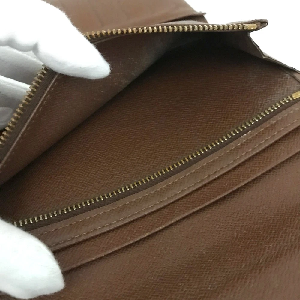 $635 2002 Louis Vuitton Monogram Canvas Pochette Passport Organizer Brown CA0032