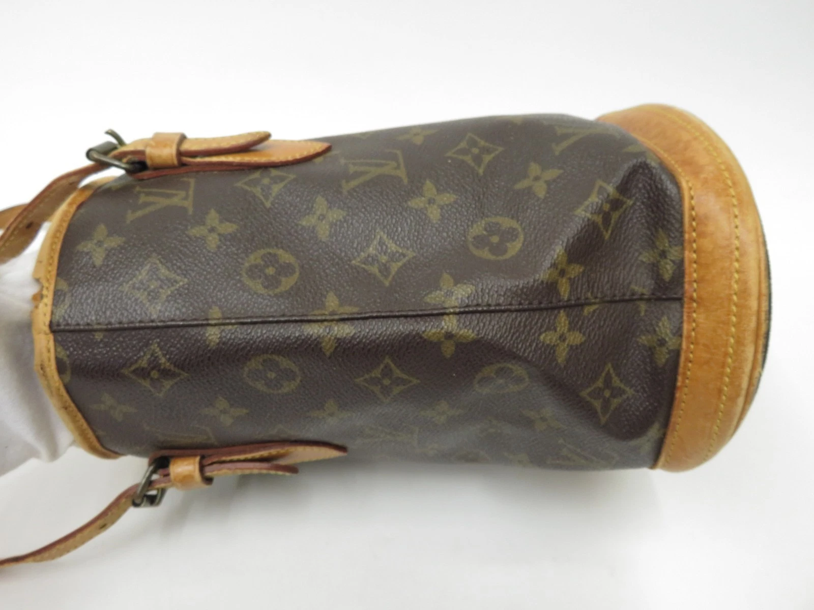 $1,620 1999 Louis Vuitton Monogram Bucket PM FL0999